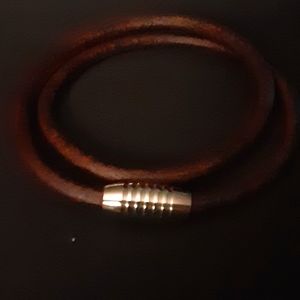 Brown leather thick bracelet